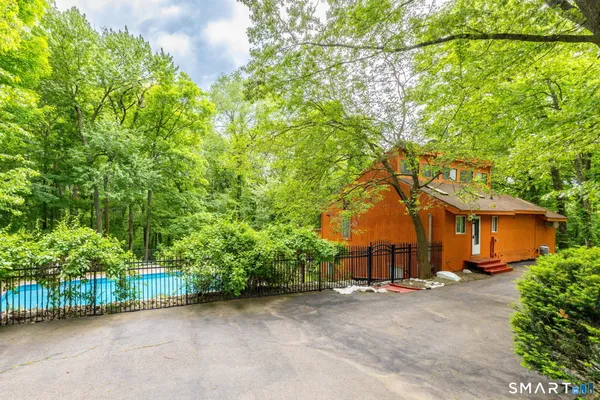 $379,900 | 75 Madley Road, Lebanon, CT 06249