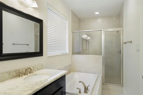 $399,000 | 724 Link Road, Houston, TX 77009