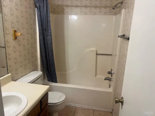 $105,000 | 2300 West Michigan Avenue, Unit 1, Pensacola, FL 32526