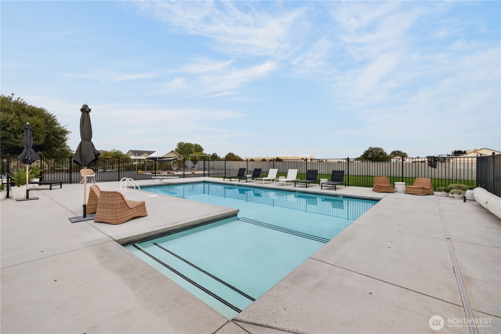 2477 Hanson Loop Burbank, WA 99323 - Photo 32 of 40 Gallery Image 32
