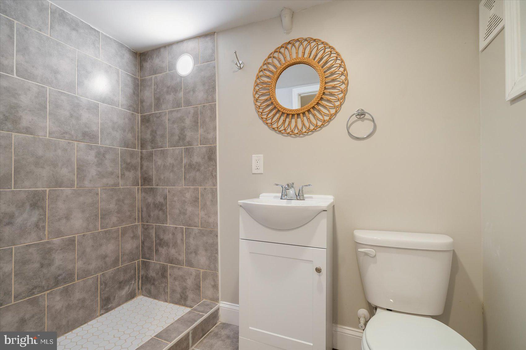 3909 Bareva Road Baltimore, MD 21215 - Photo 21 of 43 Gallery Image 21