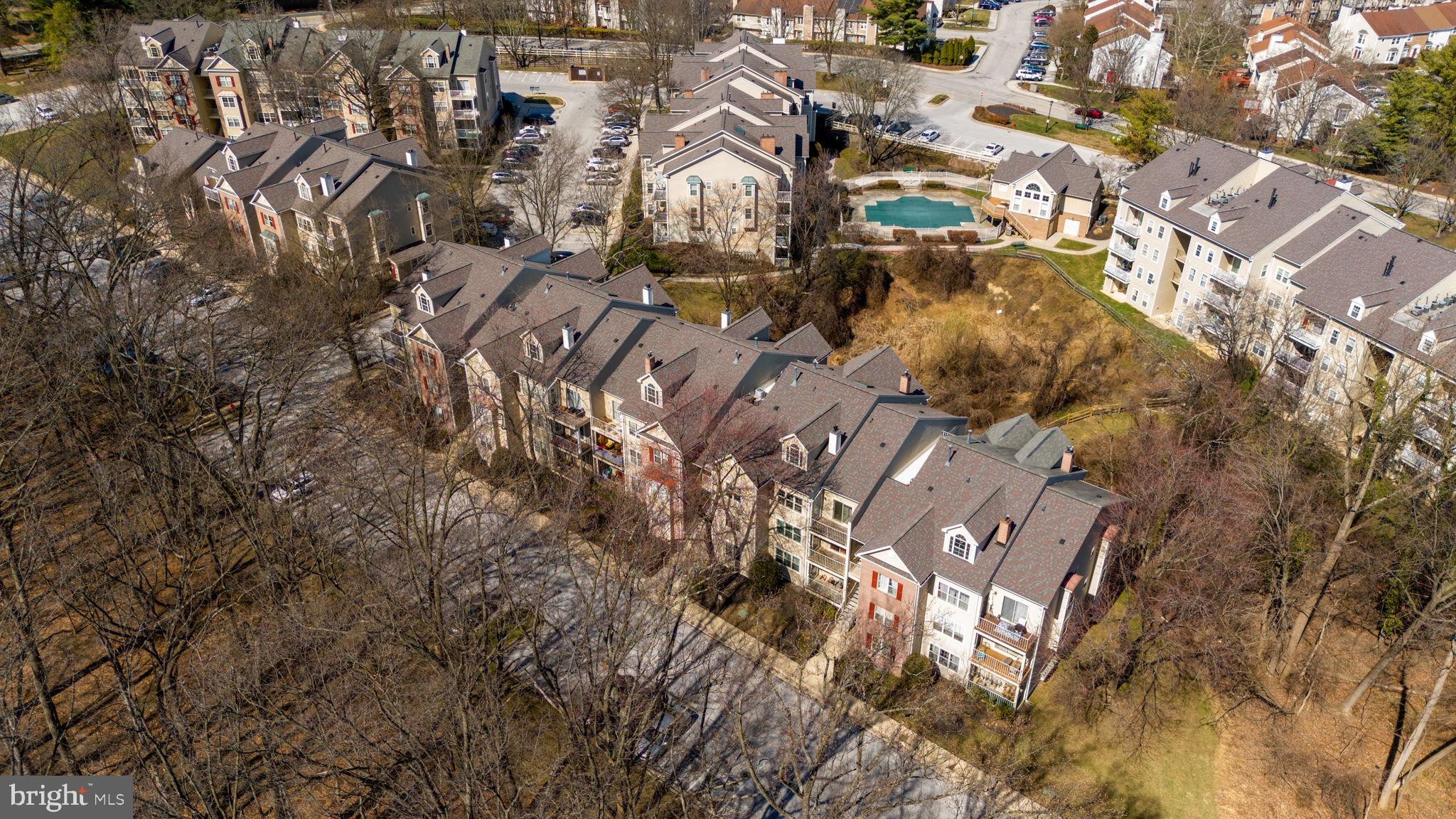 2322 Falls Gable Lane, Unit N Baltimore, MD 21209 - Photo 38 of 44 an aerial view of residential houses with outdoor space