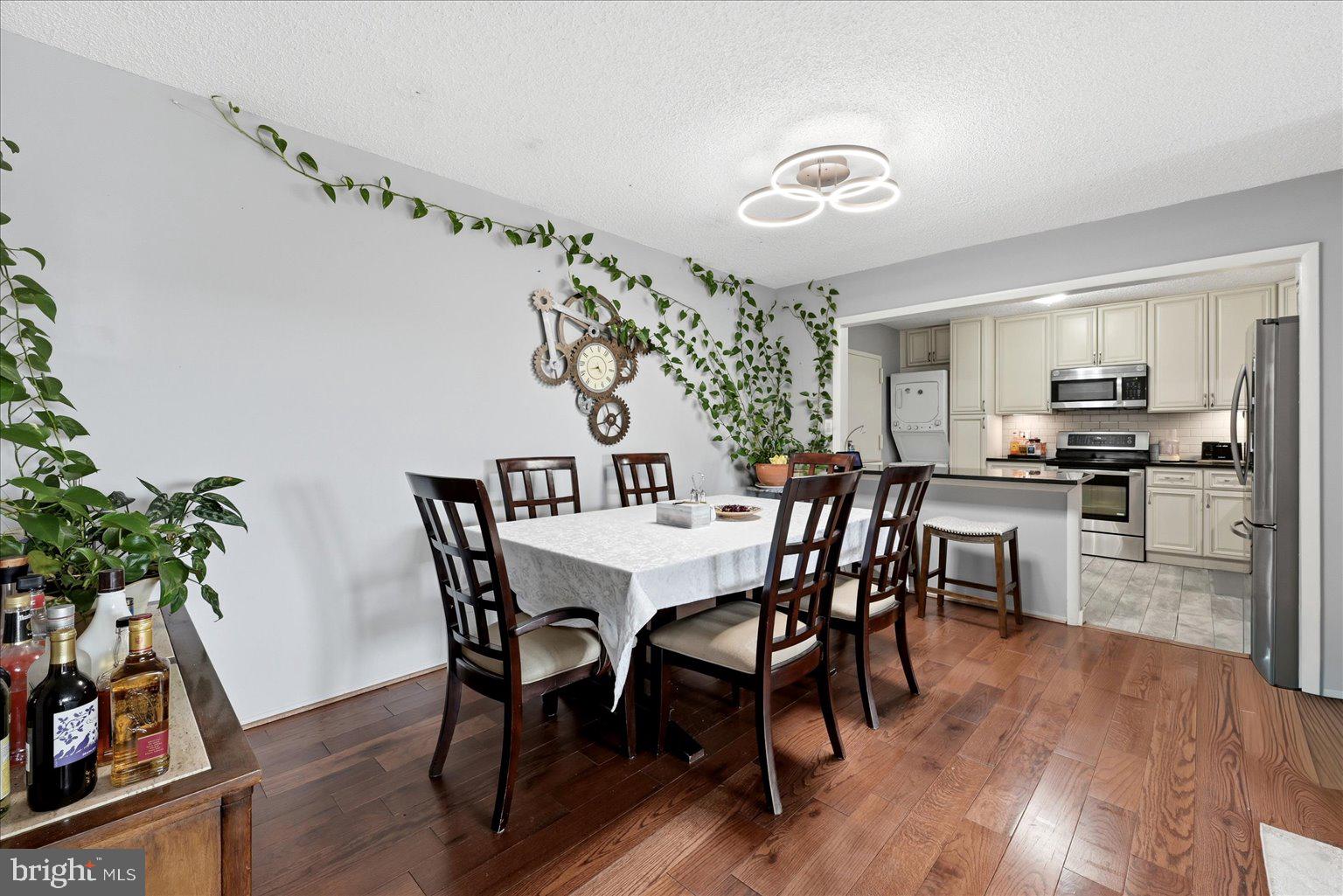 1800 Old Meadow Road, Unit 1204 McLean, VA 22102 - Photo 6 of 20