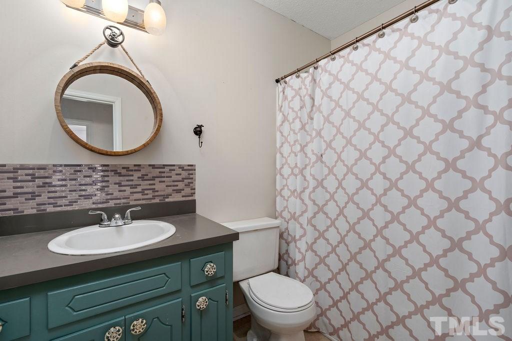 3516 Castlegate Drive Raleigh, NC 27616 - Photo 17 of 21