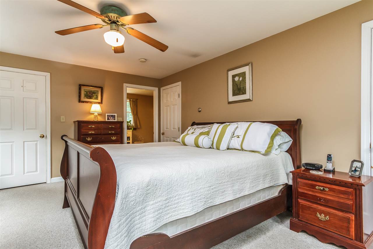 615 Bedford Road New Boston, NH 03070 - Photo 18 of 40