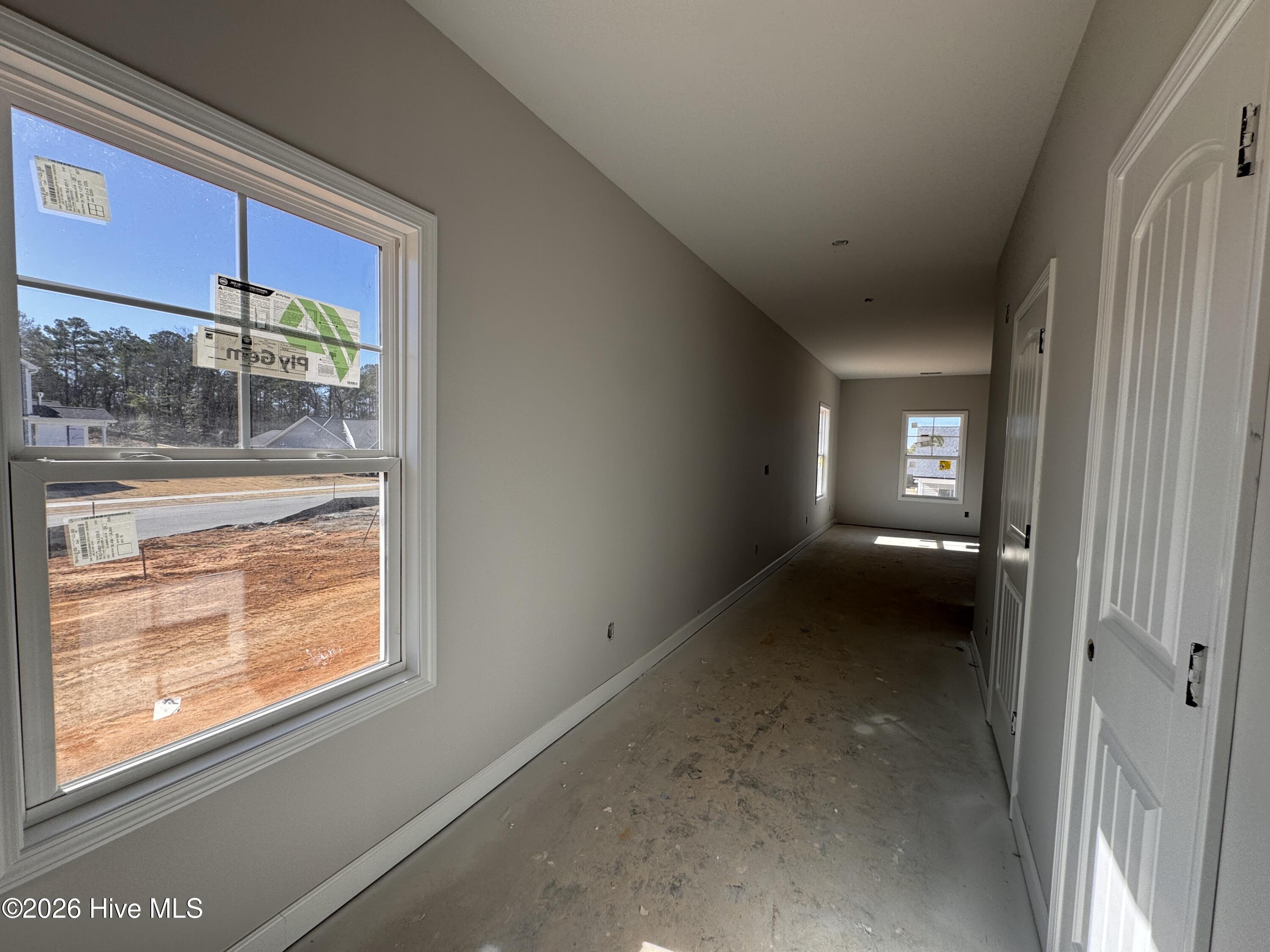 258 Rough Ridge Trail, Unit 72 Aberdeen, NC 28315 - Photo 5 of 46 IMG_4901