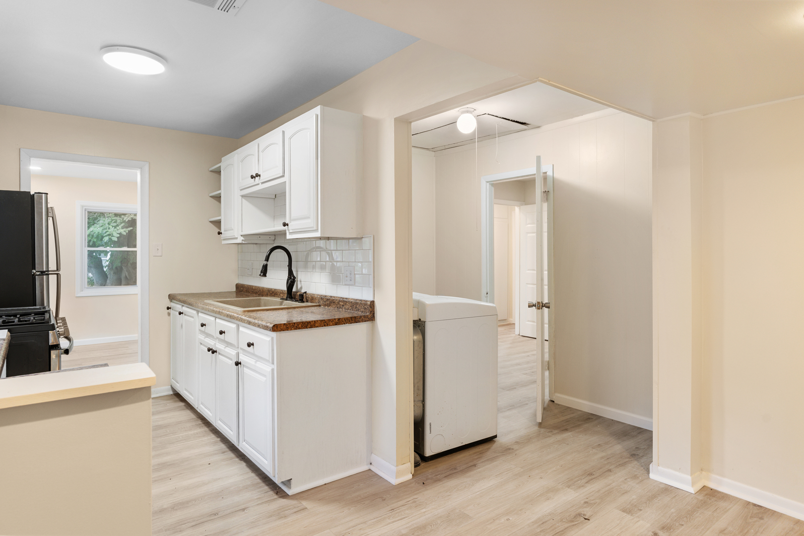 7002 Ridge Drive Davenport, IA 52806 - Photo 8 of 27
