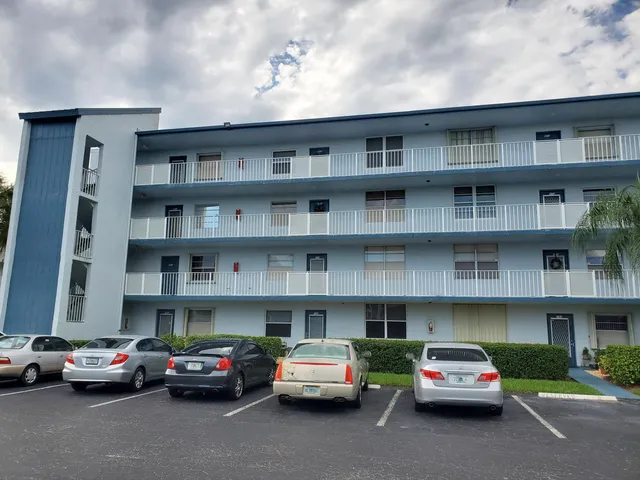 $159,000 | 7688 Northwest 18th Street, Unit 301, Margate, FL 33063