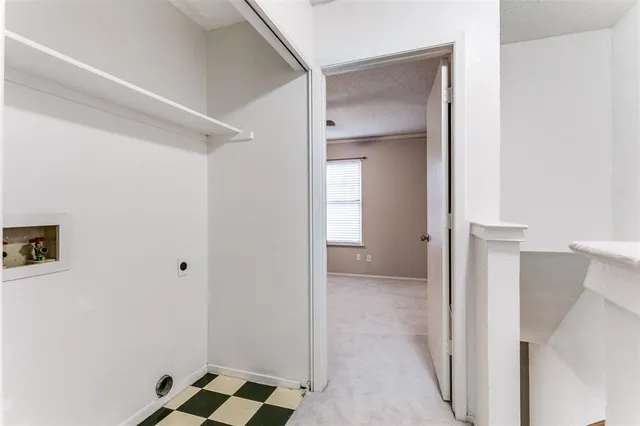 $199,000 | 17 Abbey Road, Euless, TX 76039