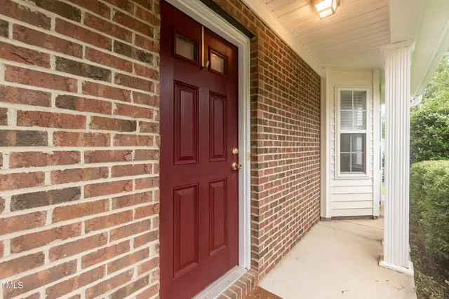 $349,999 | 810 Steamboat Street, Knightdale, NC 27545