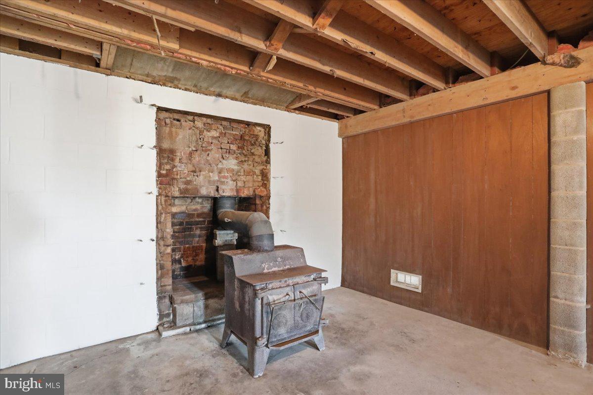 1629 Dahlgren Road Middletown, MD 21769 - Photo 25 of 52