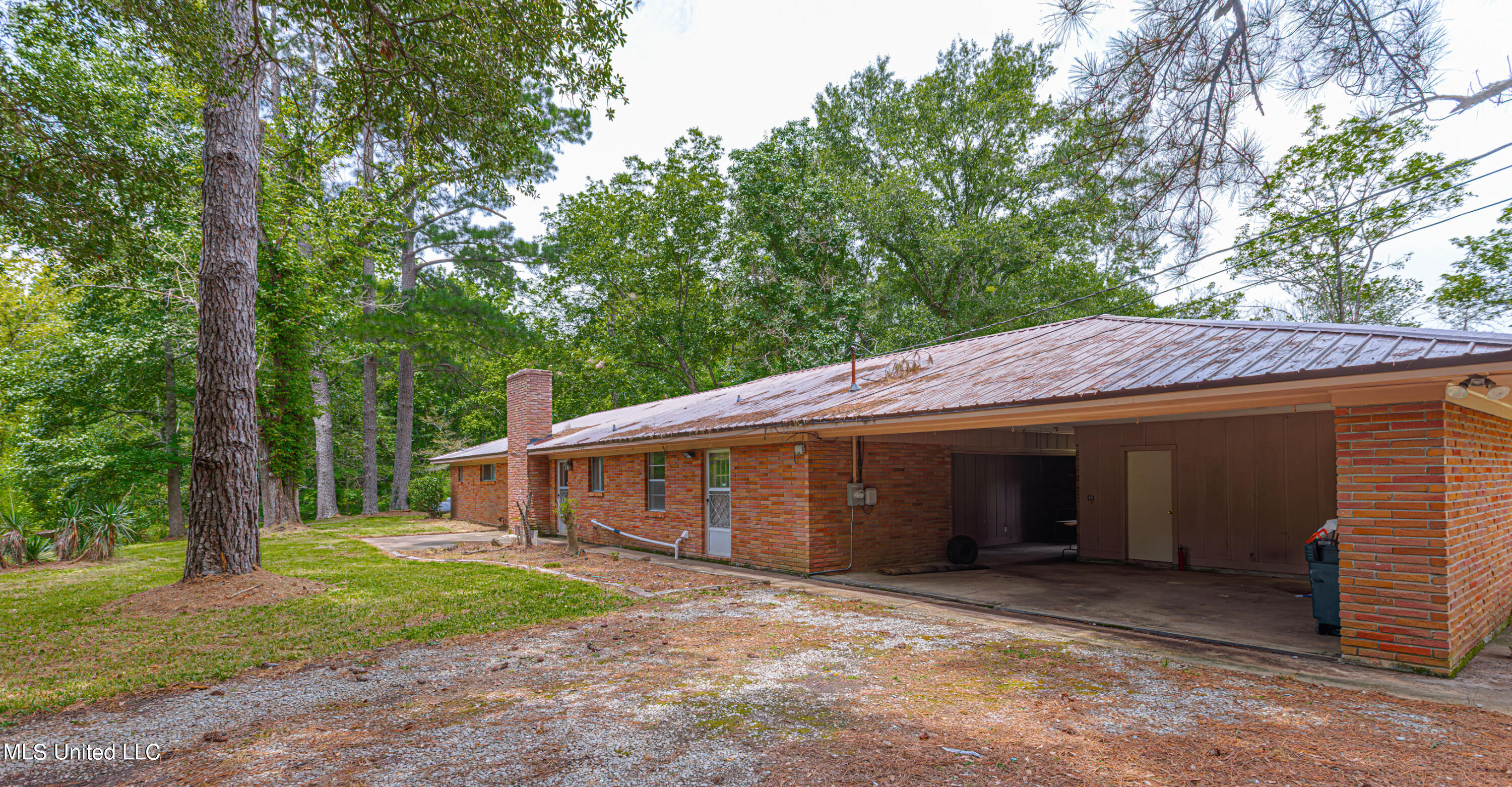 1965 McRaven Road Clinton, MS 39056 - Photo 6 of 28 1R4A1618-Enhanced-NR