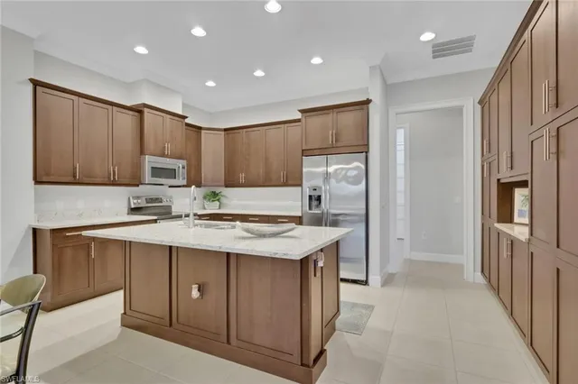 $765,000 | 6809 Bequia Way, Naples, FL 34113