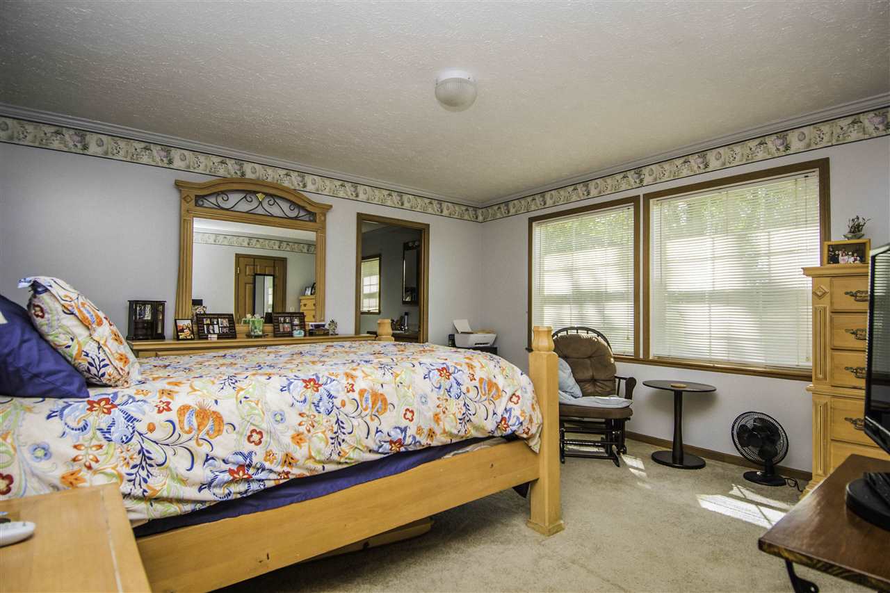 11757 North Williams Road Oaktown, IN 47561 - Photo 15 of 30 Gallery Image 15