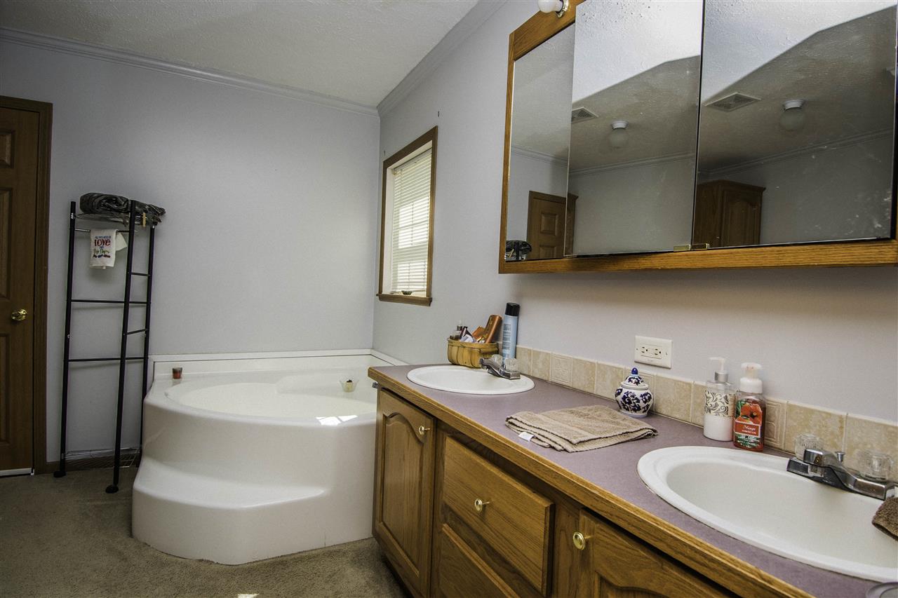 11757 North Williams Road Oaktown, IN 47561 - Photo 18 of 30 Gallery Image 18