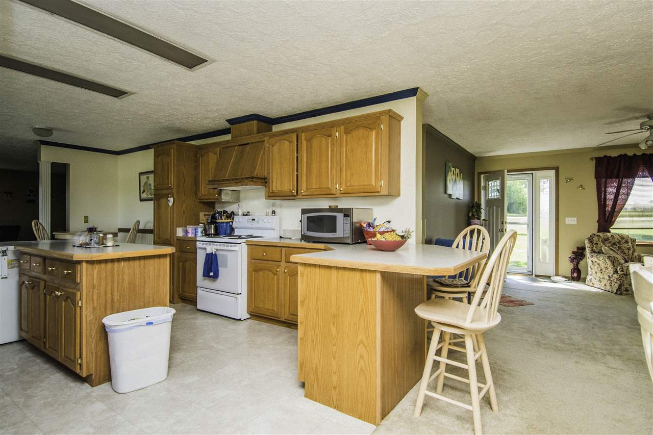 11757 North Williams Road Oaktown, IN 47561 - Photo 10 of 30 Gallery Image 10