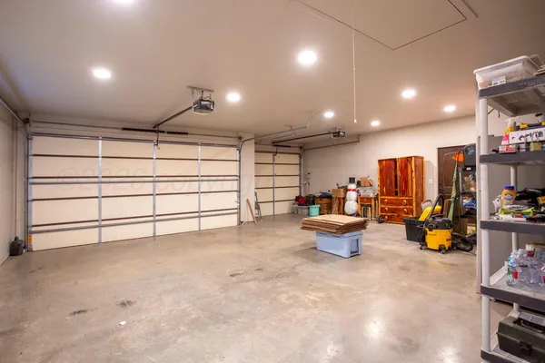 a view of a storage & utility room