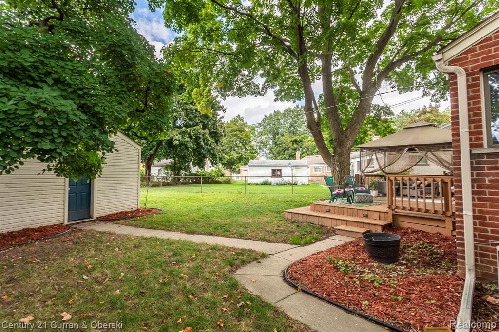 31528 Marblehead Road Farmington, MI 48336 - Photo 32 of 35 Gallery Image 32