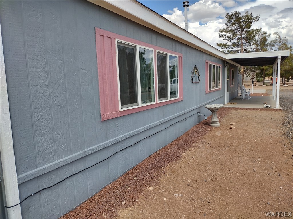 3321 McConnico Road Golden Valley, AZ 86413 - Photo 11 of 61