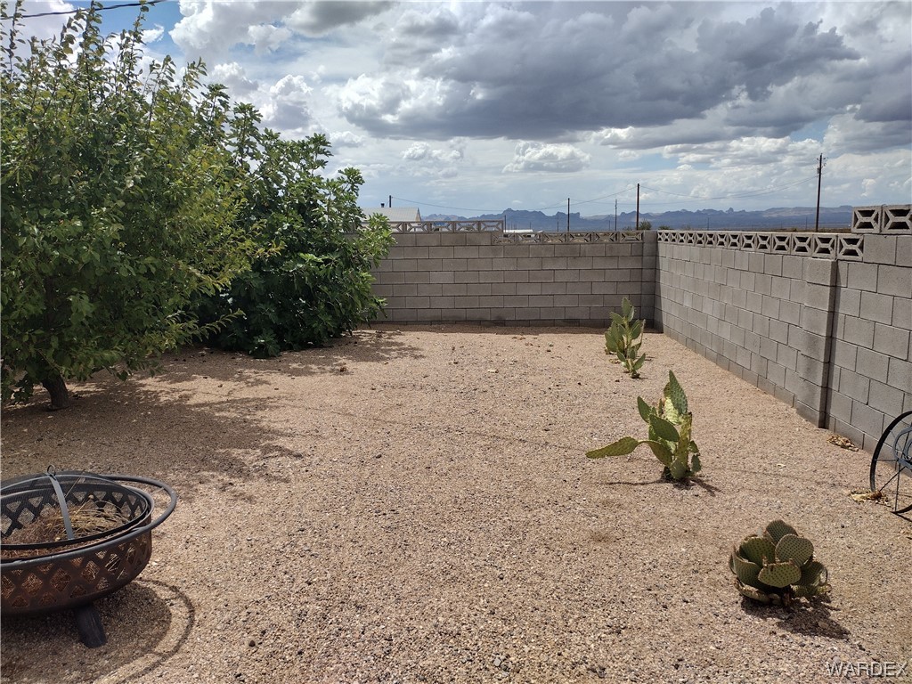 3321 McConnico Road Golden Valley, AZ 86413 - Photo 22 of 61