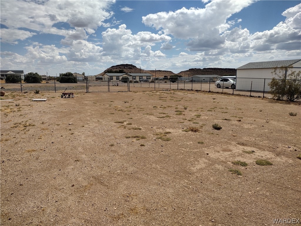 3321 McConnico Road Golden Valley, AZ 86413 - Photo 33 of 61