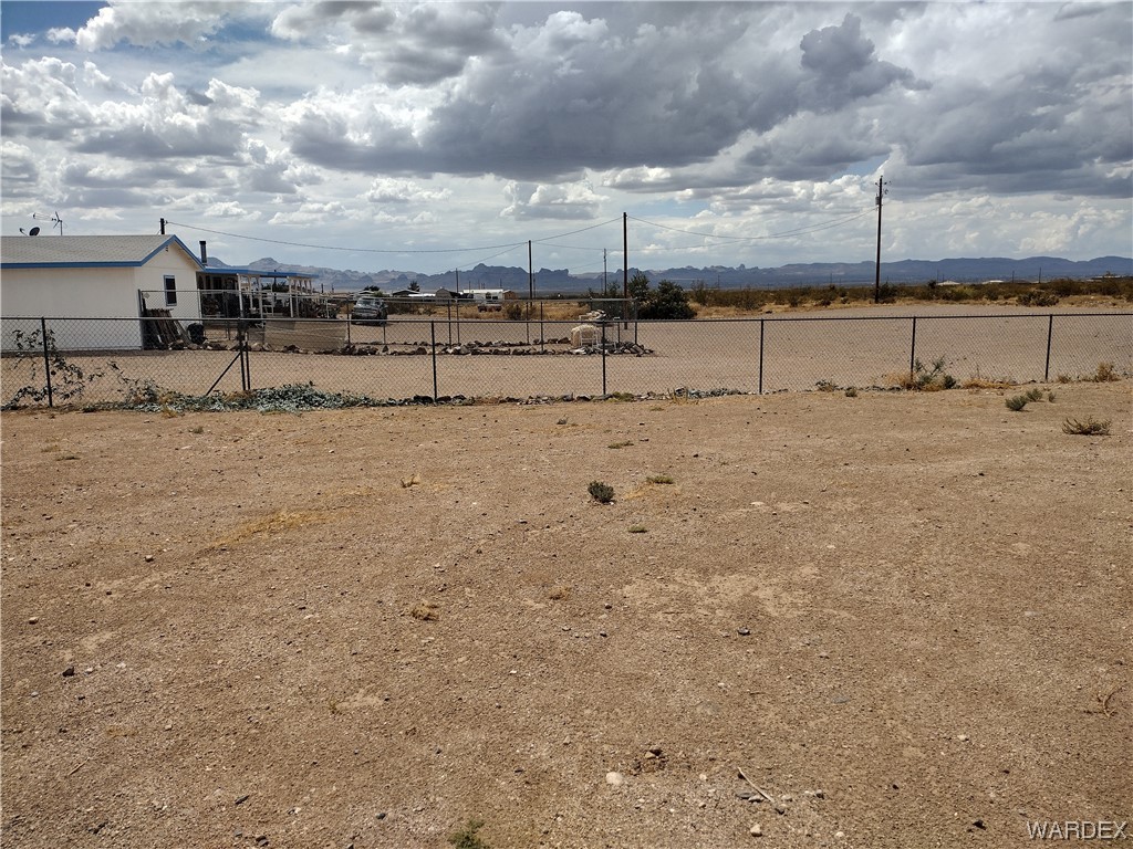 3321 McConnico Road Golden Valley, AZ 86413 - Photo 34 of 61