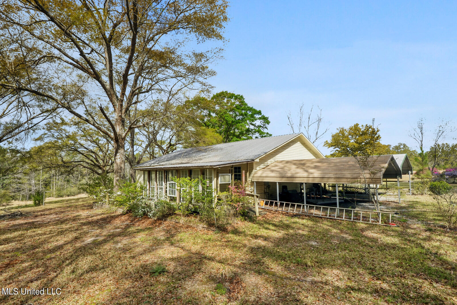 228 Old Rob Hunter Road Lucedale, MS 39452 - Photo 11 of 23 010_1600x1067_mls