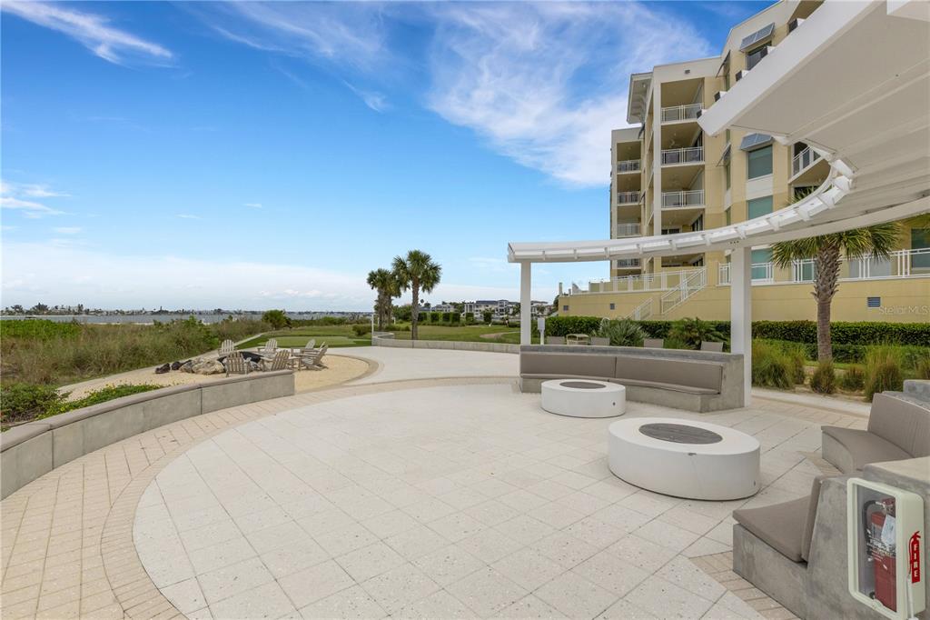 795 Collany Road, Unit 304 St. Petersburg, FL 33715 - Photo 48 of 69