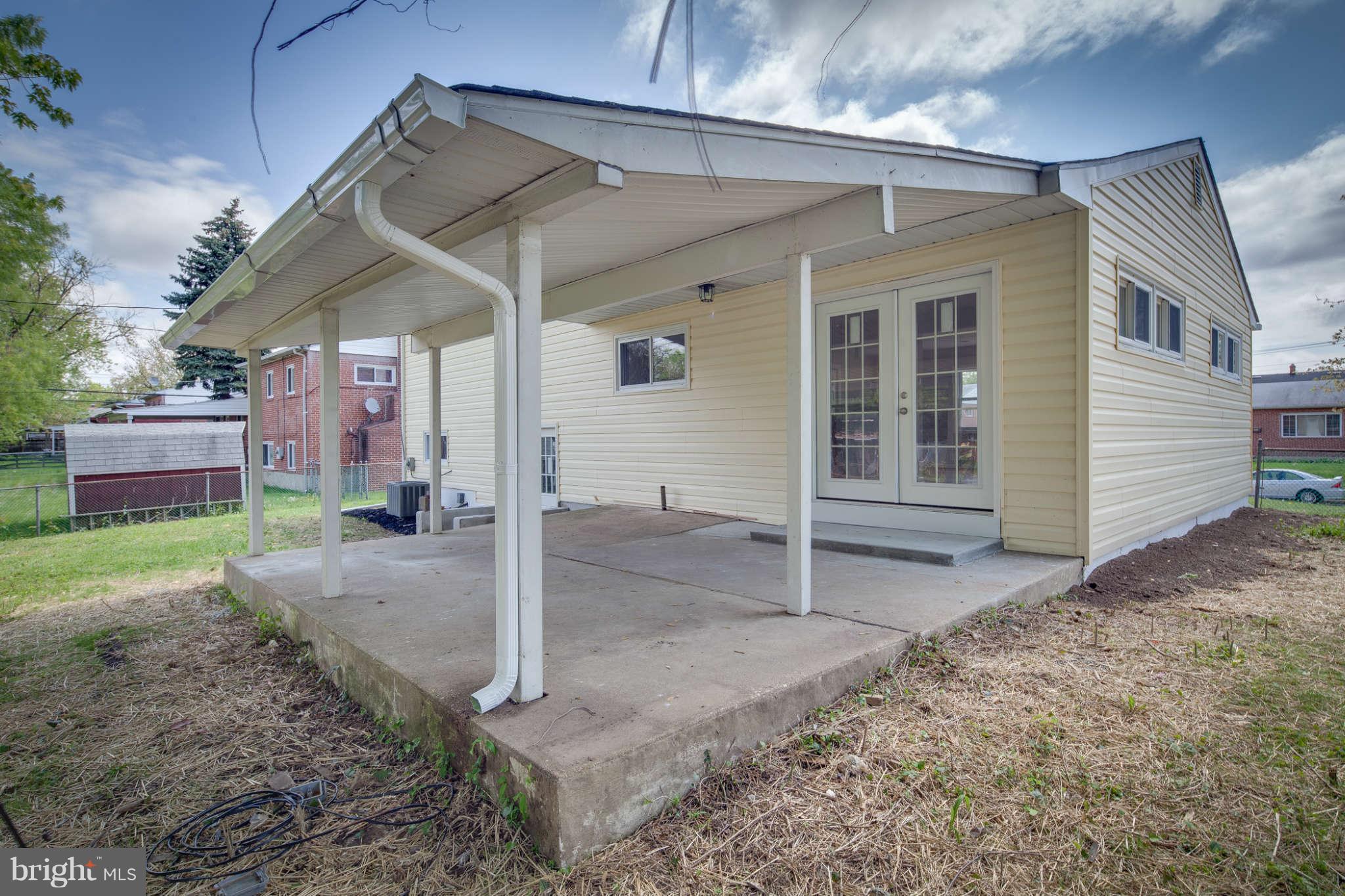 1012 Southridge Road Baltimore, MD 21228 - Photo 25 of 29 Exterior (Rear)