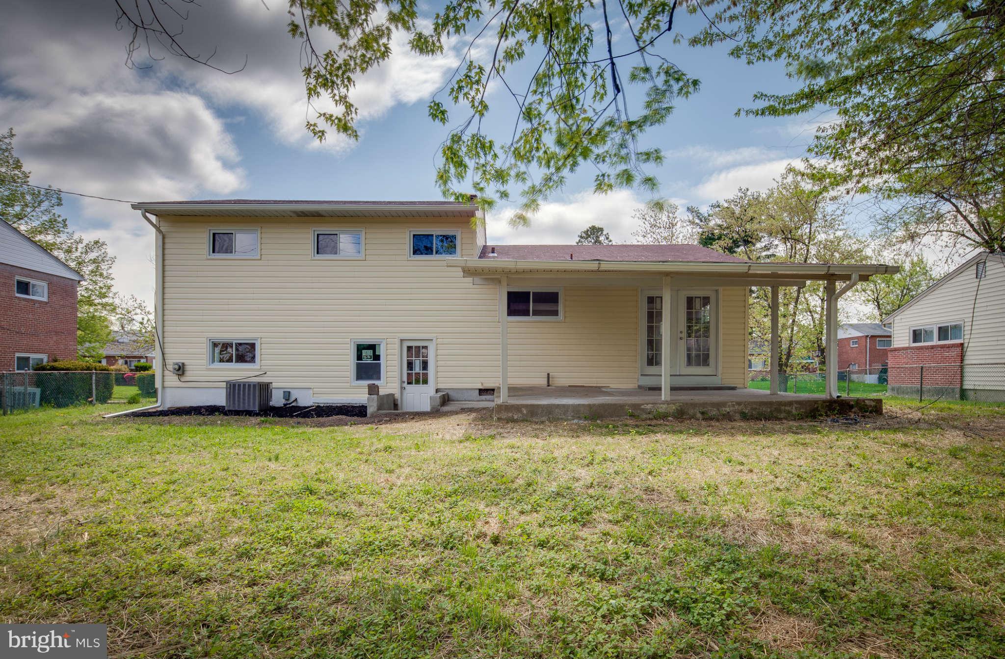 1012 Southridge Road Baltimore, MD 21228 - Photo 26 of 29 Exterior (Rear)