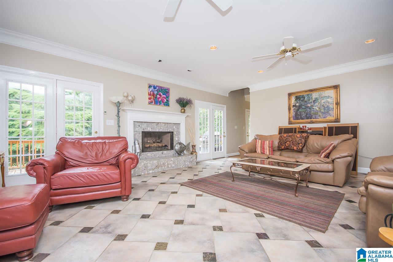 403 Poplar Ridge Drive Alabaster, AL 35007 - Photo 9 of 25