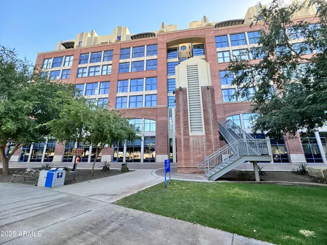 $2,600 | 21 East 6th Street, Unit 306, Tempe, AZ 85281