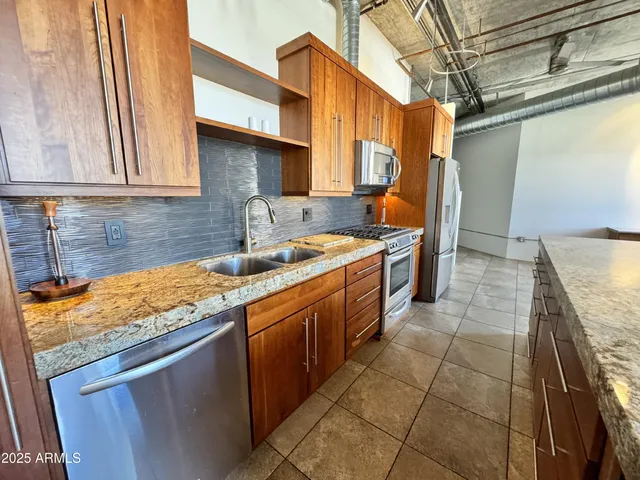$2,600 | 21 East 6th Street, Unit 306, Tempe, AZ 85281