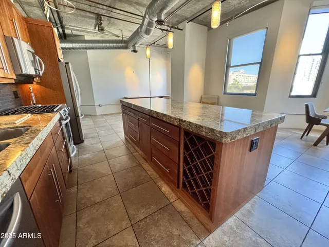 $2,600 | 21 East 6th Street, Unit 306, Tempe, AZ 85281