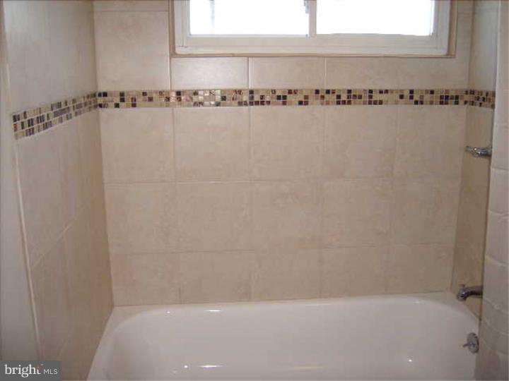 55 Geranium Road Levittown, PA 19057 - Photo 11 of 21 Bathroom