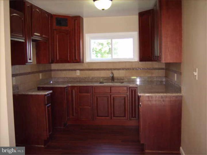 55 Geranium Road Levittown, PA 19057 - Photo 9 of 21 Kitchen