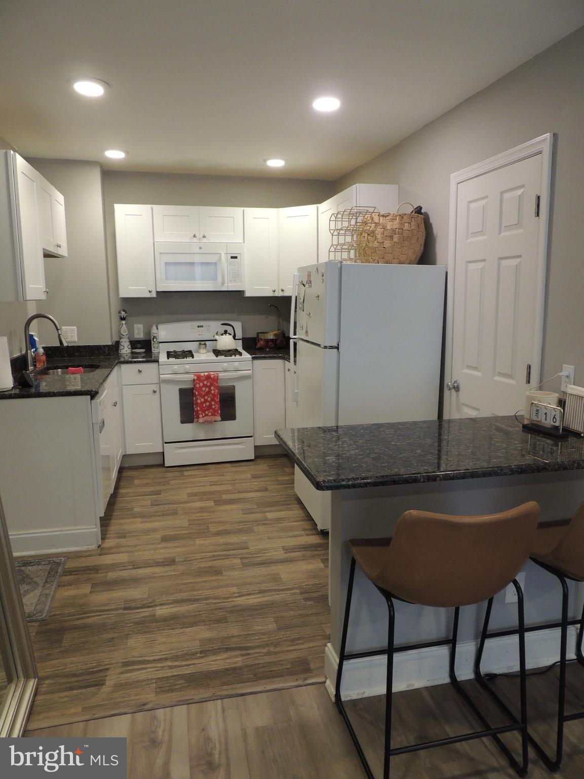 17 South Walnut Street, Unit B West Chester, PA 19382 - Photo 8 of 26