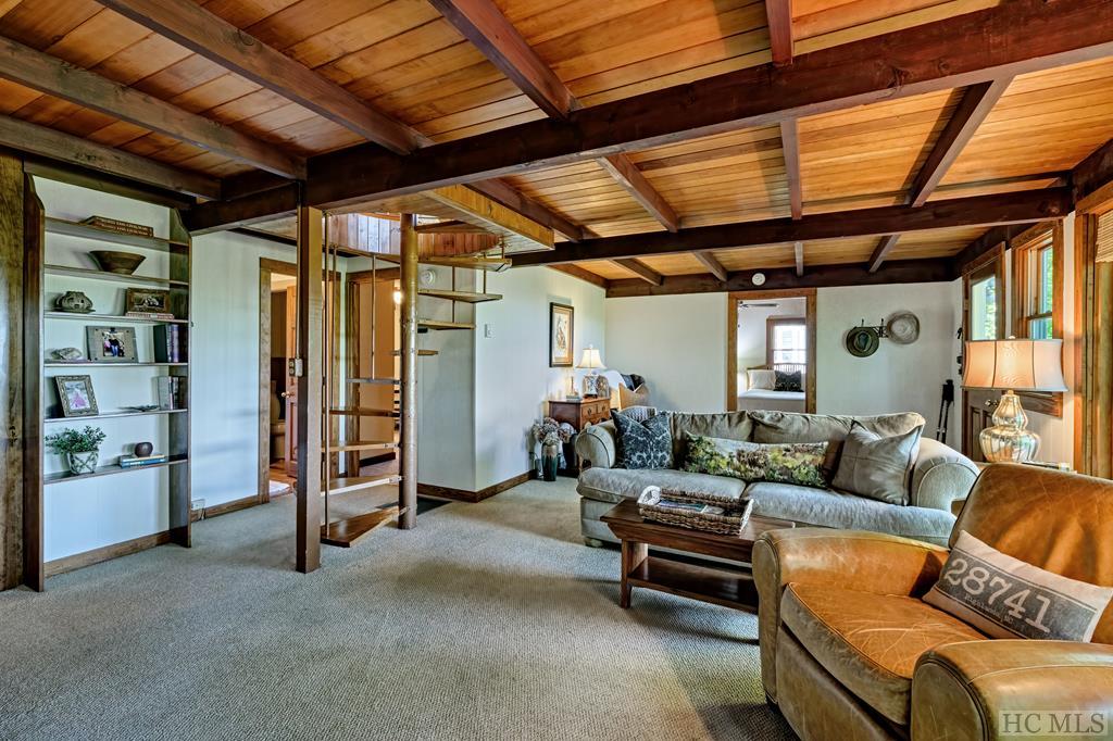 356 Old Orchard Road Highlands, NC 28741 - Photo 10 of 28 Gallery Image 10