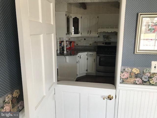 128 Kingbrook Road Linthicum, MD 21090 - Photo 9 of 20