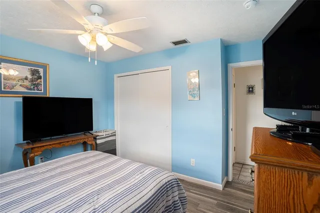 $335,000 | 3811 Ravenna Drive, Valrico, FL 33594