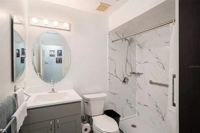 $335,000 | 3811 Ravenna Drive, Valrico, FL 33594