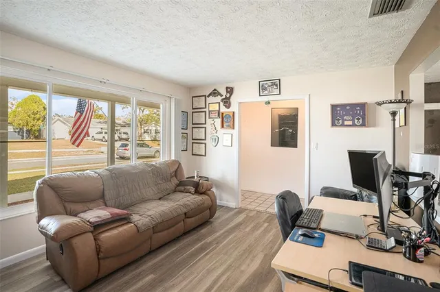 $335,000 | 3811 Ravenna Drive, Valrico, FL 33594