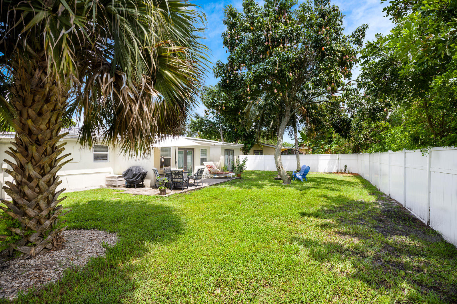 562 Davis Road Delray Beach, FL 33445 - Photo 21 of 22 16