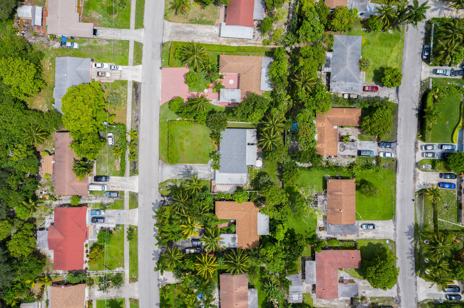 562 Davis Road Delray Beach, FL 33445 - Photo 5 of 22 19