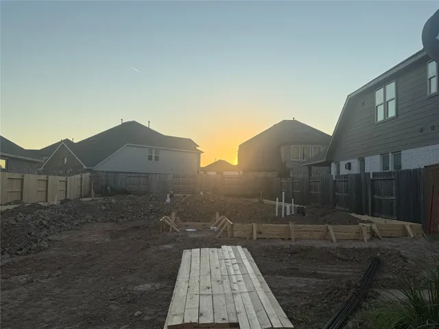 $427,714 | 7915 Palm Glade Drive, Cypress, TX 77433