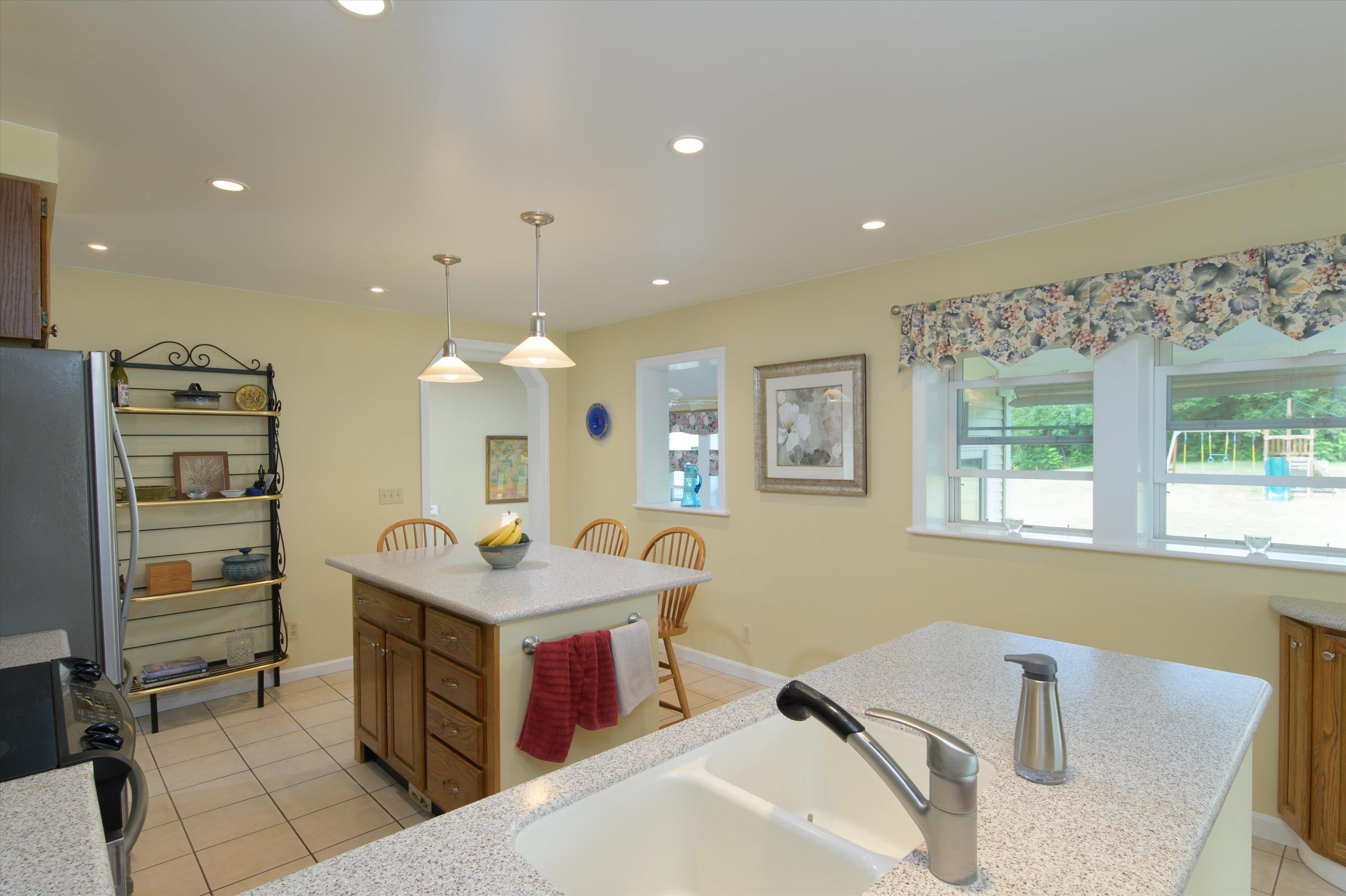 2291 Bronson Road St. Albans Town, VT 05478 - Photo 13 of 60 Gallery Image 13