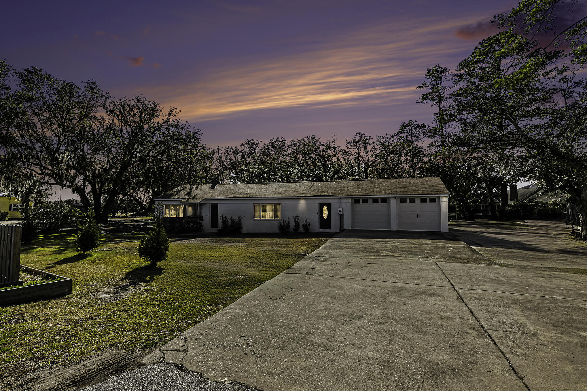 191 Wappoo Road Charleston, SC 29407 - Photo 1 of 48 _DSC8012-