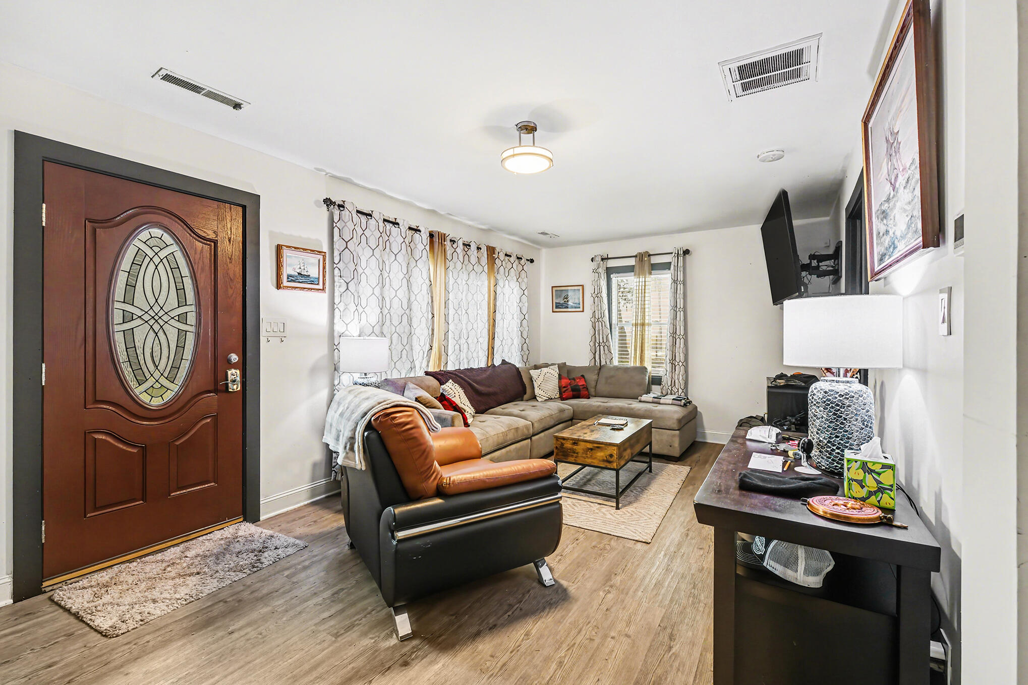 191 Wappoo Road Charleston, SC 29407 - Photo 4 of 48 _DSC8834