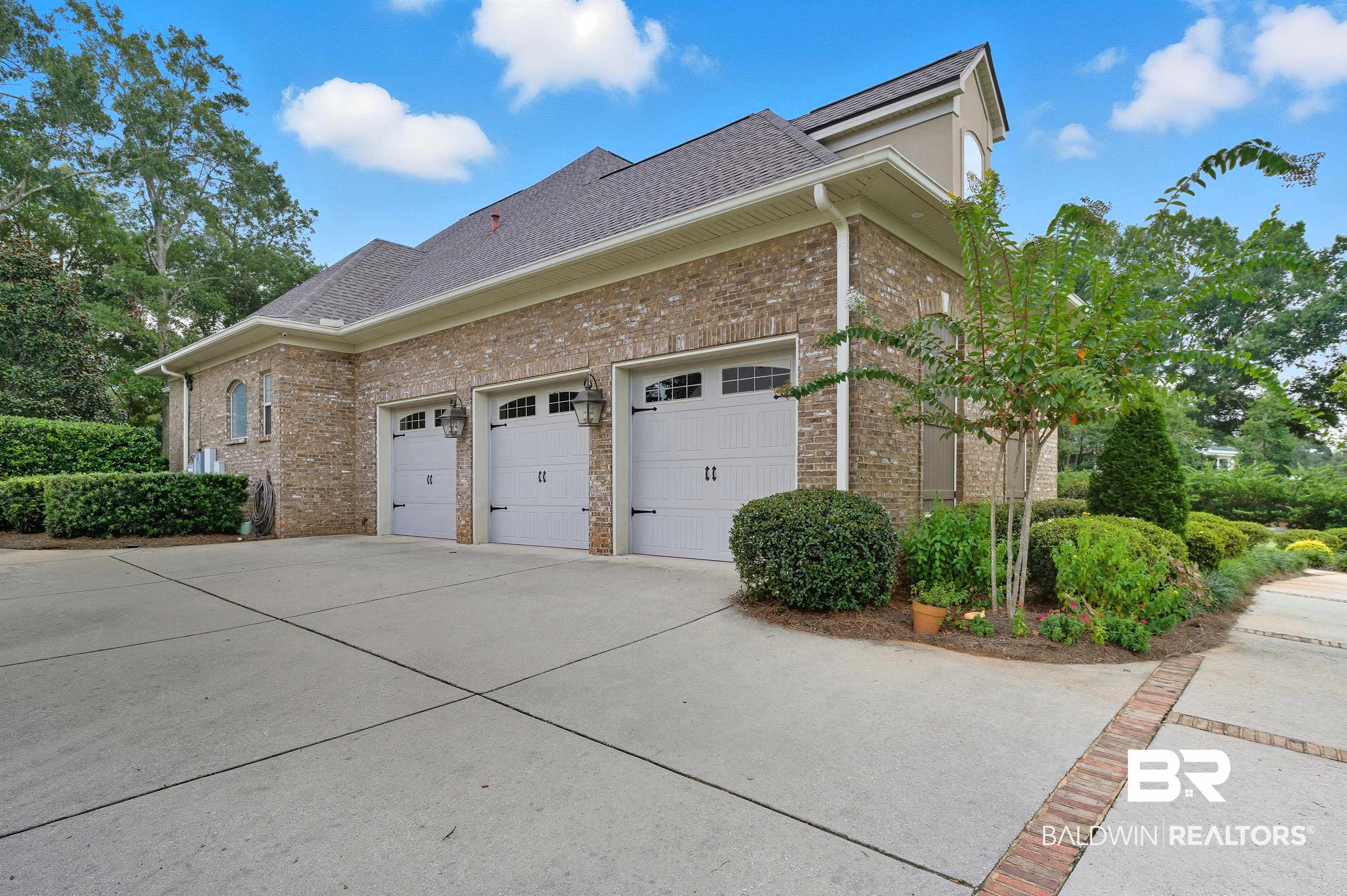 146 Clubhouse Circle Fairhope, AL 36532 - Photo 67 of 84 3 Car Garage
