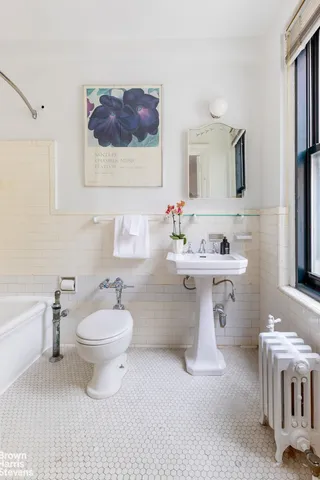 $2,500,000 | 755 West End Avenue, Unit 2A | Upper West Side